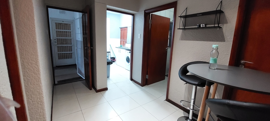 To Let 1 Bedroom Property for Rent in Rosebank Western Cape